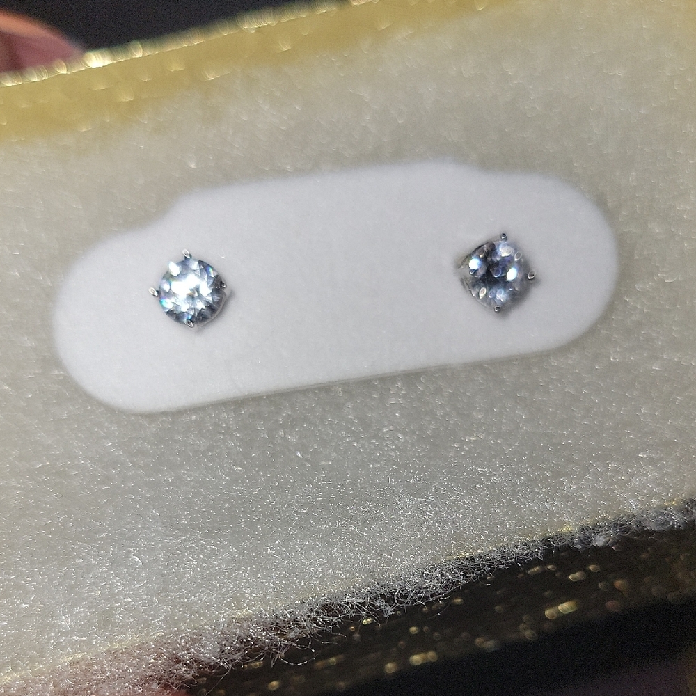 Elegant Silver Stud Moissy Earrings